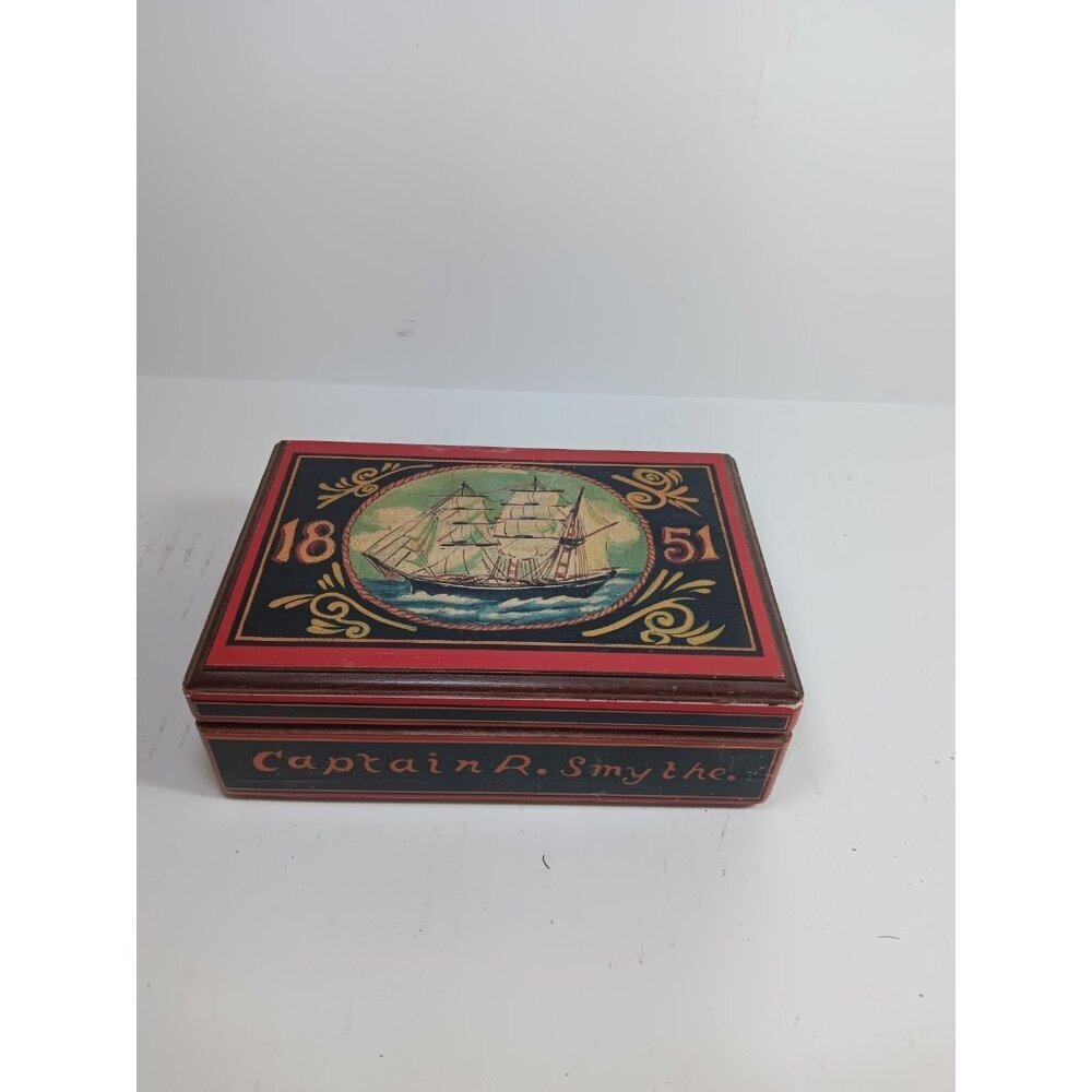 Vintage Captain R Smythe American Traditional Wooden Playing Card Box With Cards